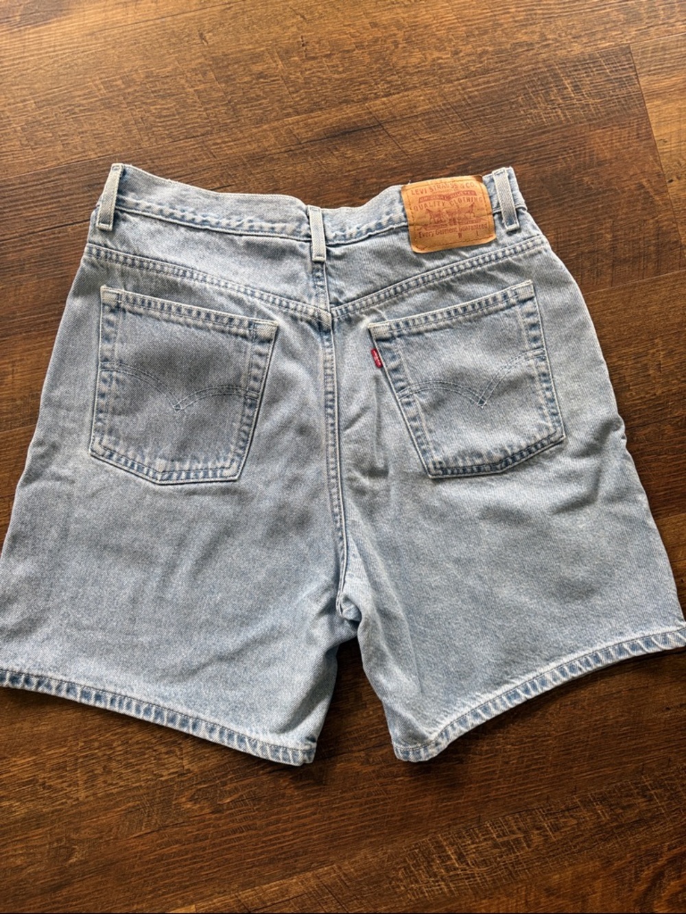 Vintage Levi's Light Wash High-Rise Denim Shorts 100% Cotton